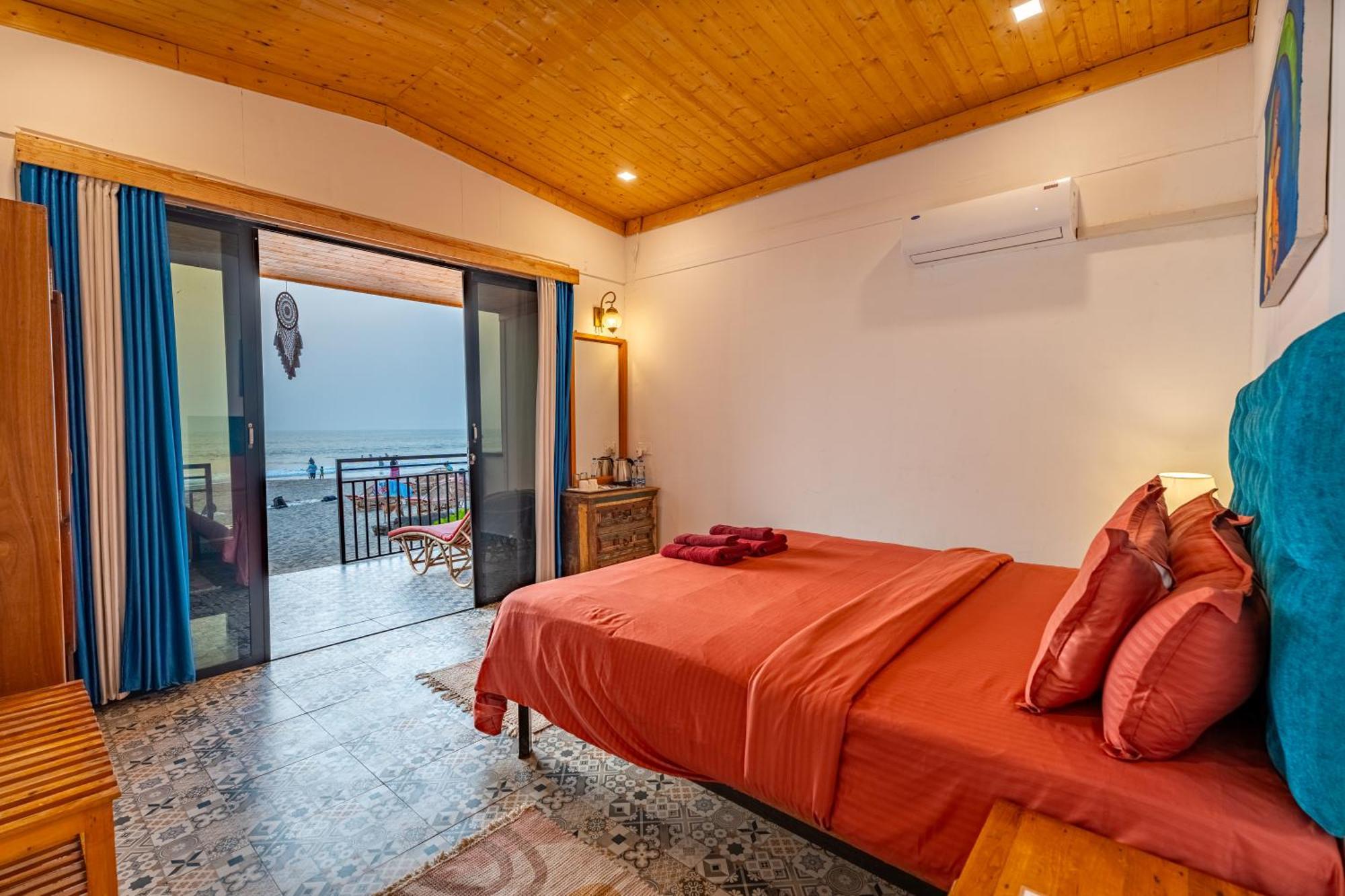 Hotel Simrose Agonda Esterno foto